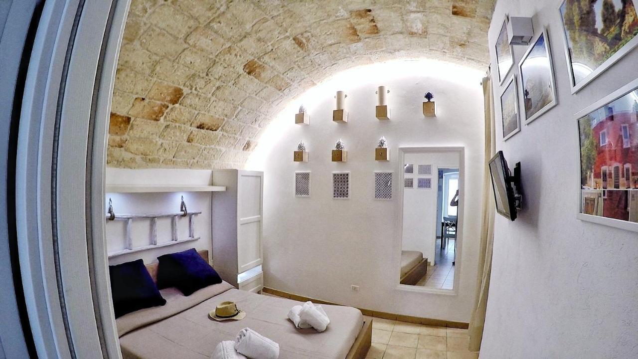 Monopoli Casa Vacanze Bagian luar foto