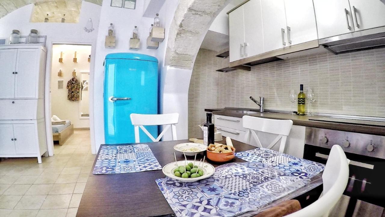 Monopoli Casa Vacanze Bagian luar foto