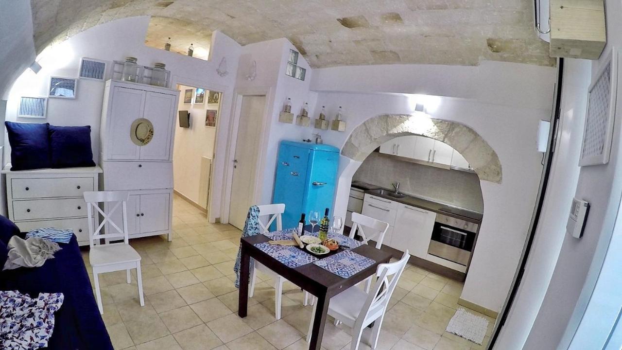 Monopoli Casa Vacanze Bagian luar foto