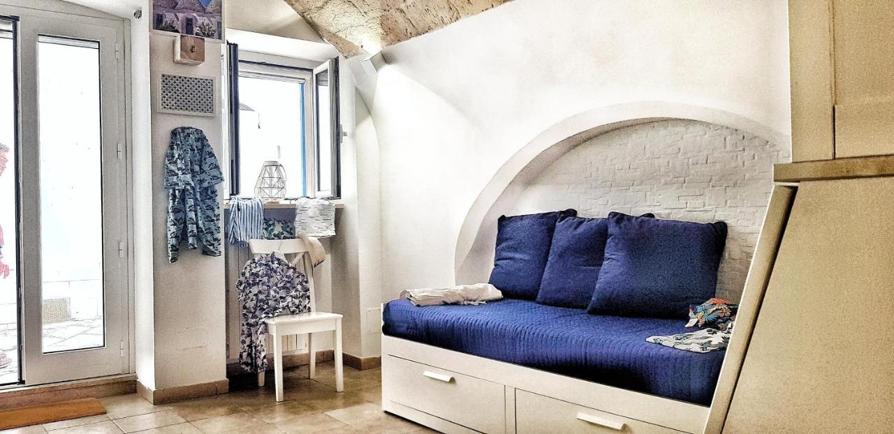 Monopoli Casa Vacanze Bagian luar foto