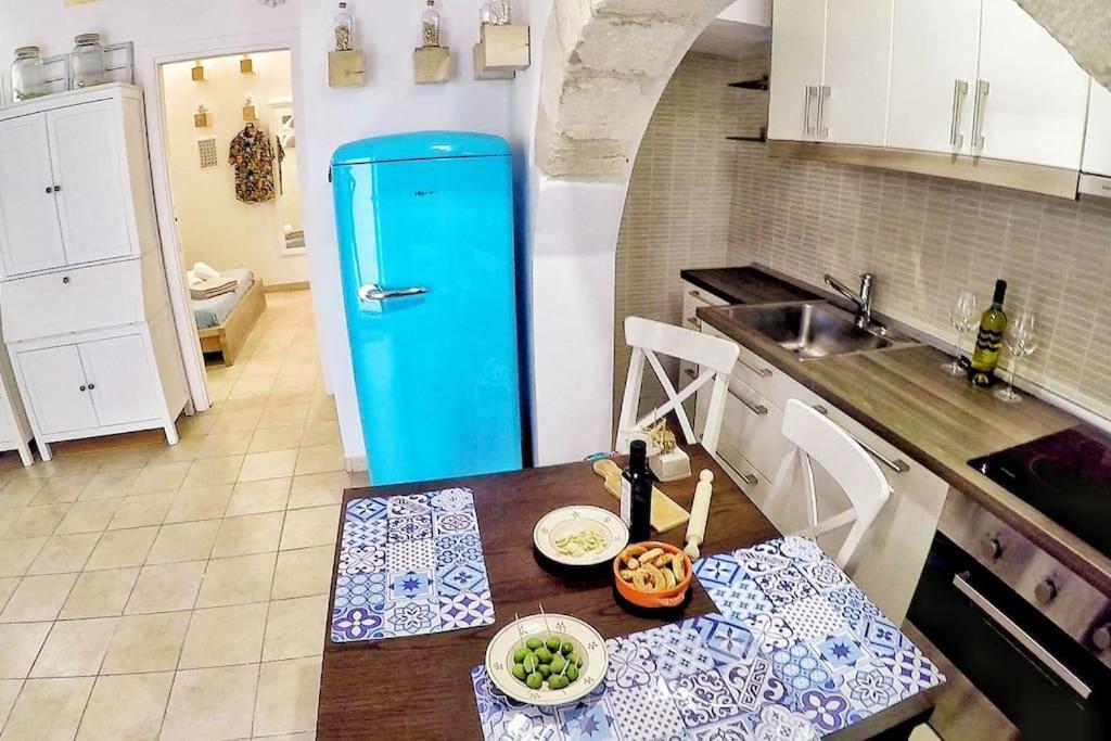 Monopoli Casa Vacanze Bagian luar foto